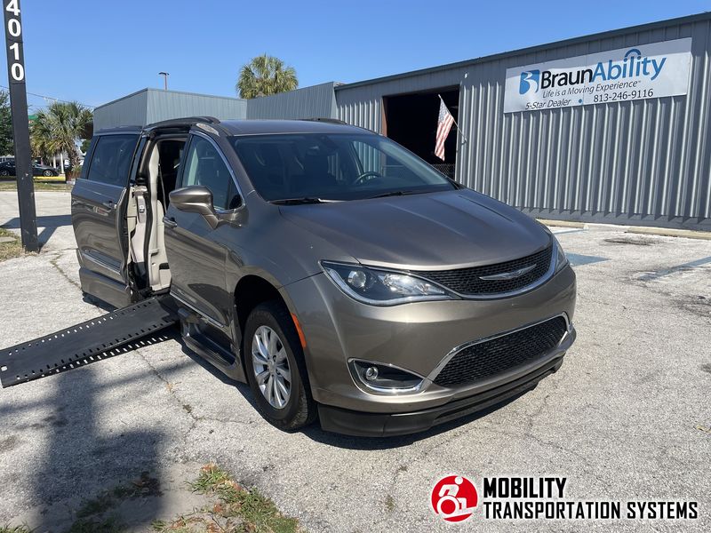 Used 2017 Chrysler Pacifica.  Conversion